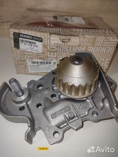 Насос водяной (помпа) Renault 7701478018