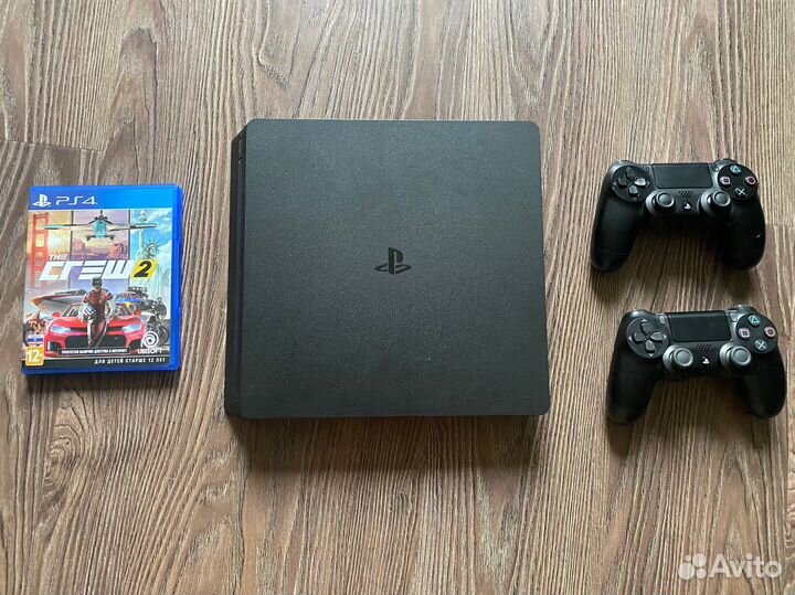 Sony PS4 slim 1tb 2 джоя +диск