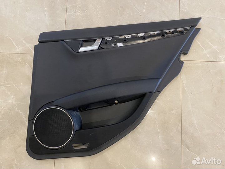 Дверная карта задняя правая Mercedes C-Class W204