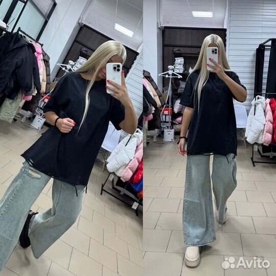 Футболка, джинсы