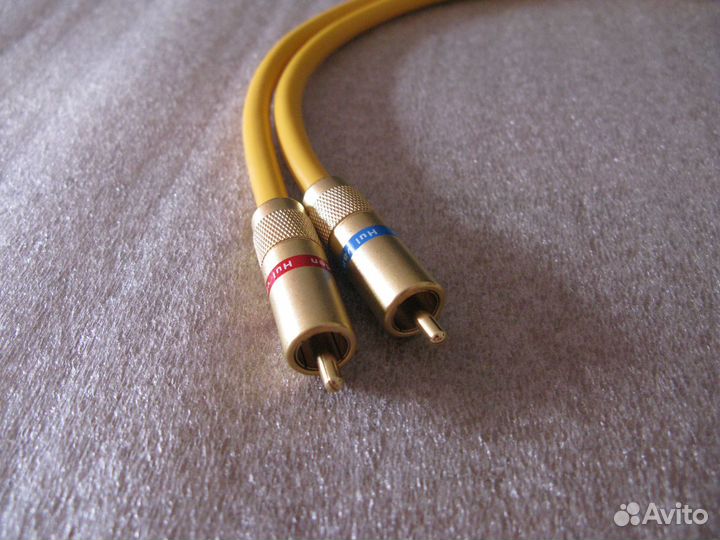 Межблочный кабель 2 RCA Van den Hul 0.5/1/1,5/2м