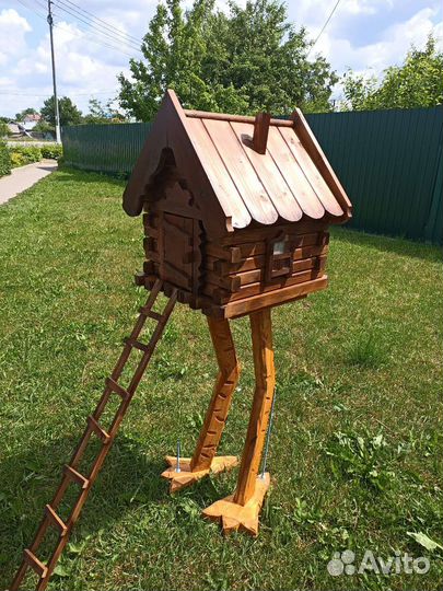 Избушка на курьих ножках