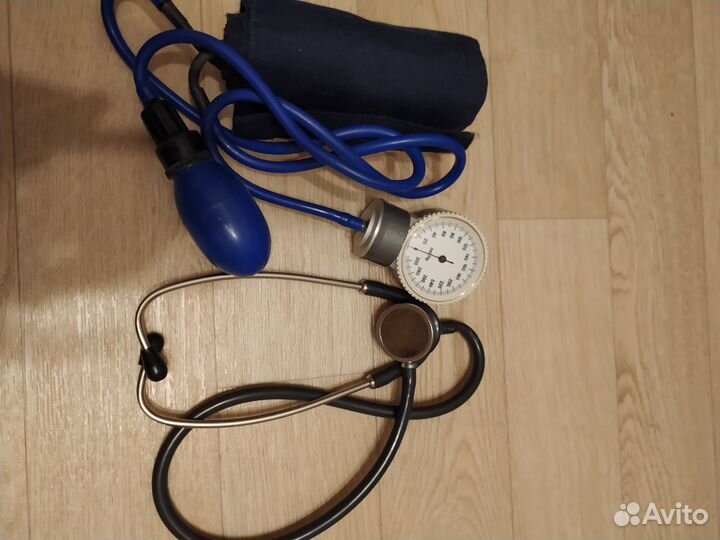 Тонометр для измерения давления