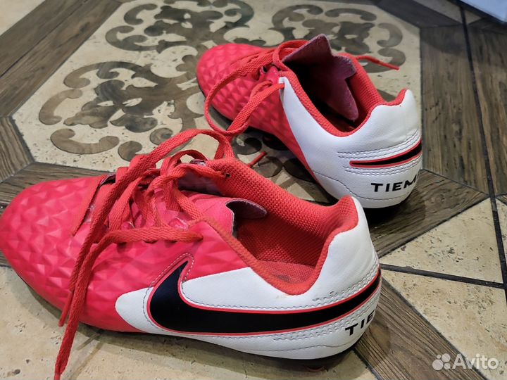 Футбольные бутсы nike tiempo, р-р35