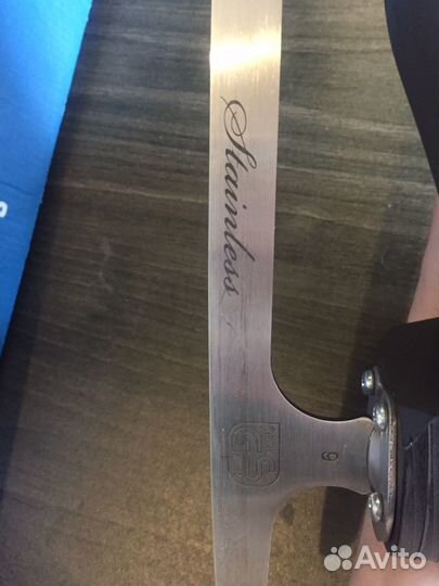 Продаю коньки