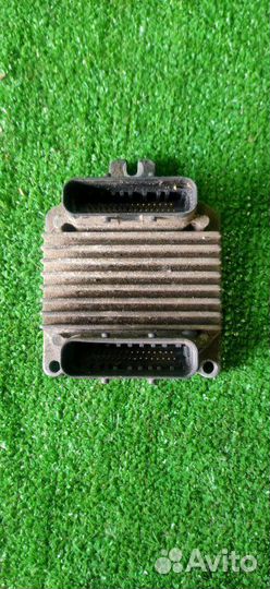 Блок управления двигателем Opel Zafira A X16XEL