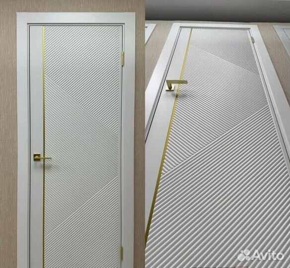 Модные двери с золотым молдингом