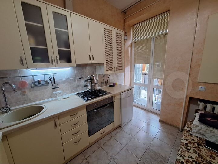 1-к. квартира, 33 м², 3/3 эт.