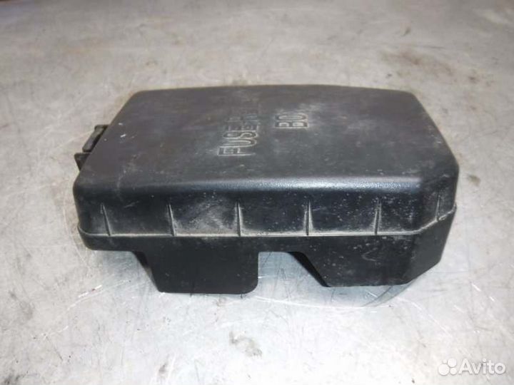 Крышка блока предохранителей Hyundai Getz G4EE