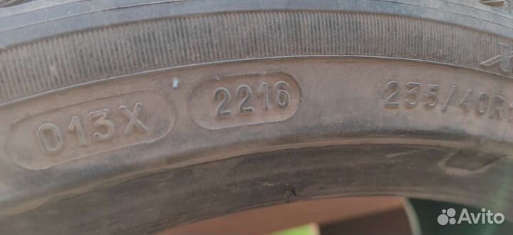 Michelin X-Ice 3 235/40 R18