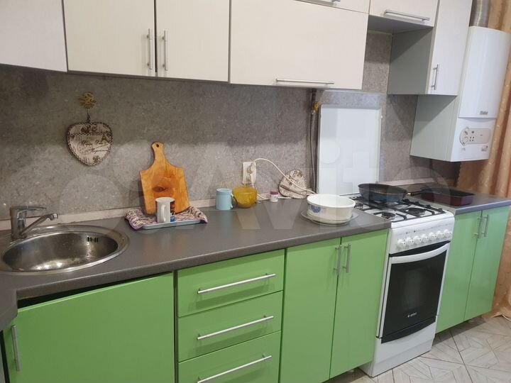 1-к. квартира, 40 м², 1/3 эт.