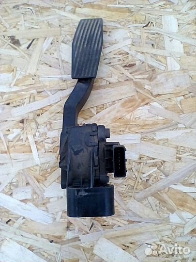 Педаль газа Opel Astra H