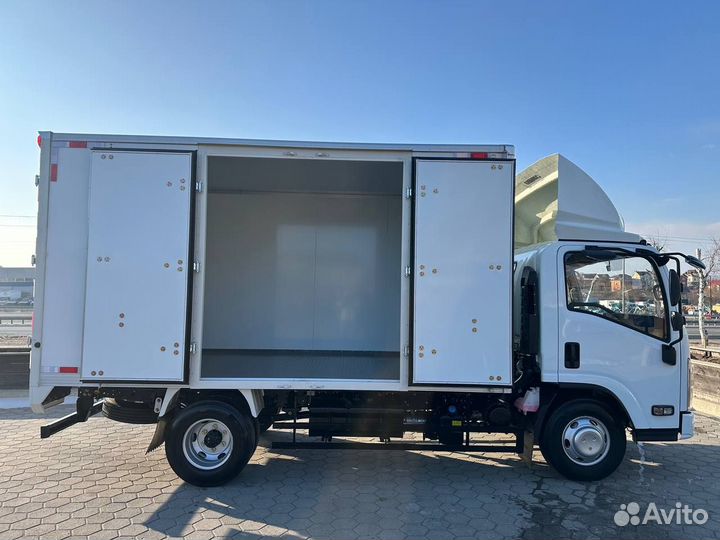 Изотермический фургон Isuzu Elf, 2025