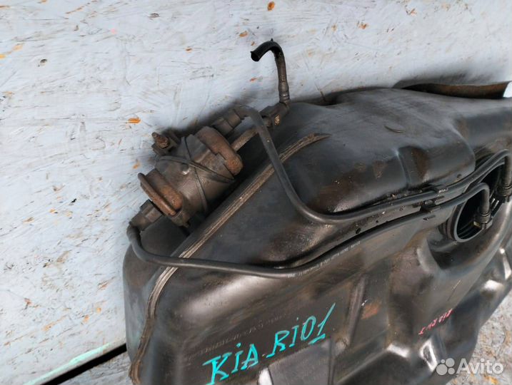 Топливный бак Kia Rio 1 универсал