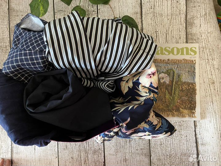 Разгружаю гардероб пакет вещей