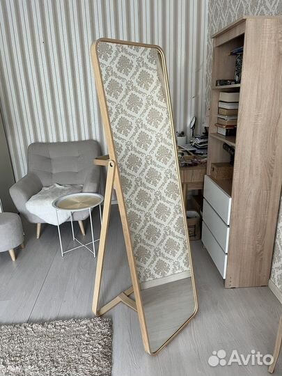 Зеркало напольное в полный рост икорнесс