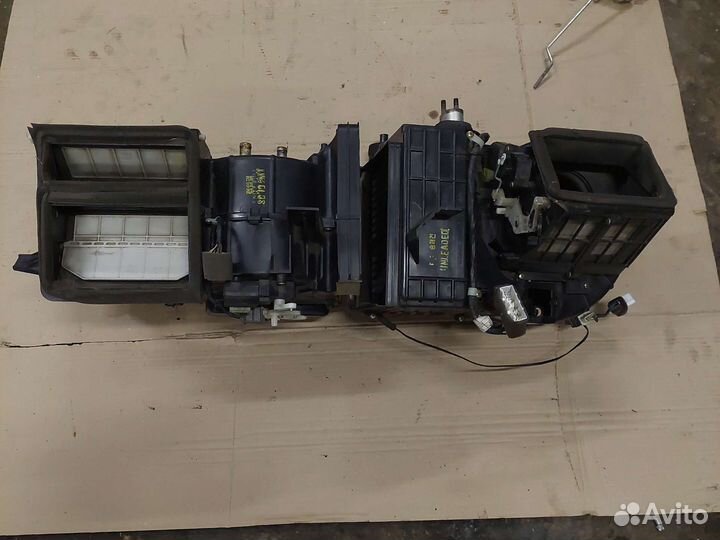 Корпус отопителя Kia Sportage 1