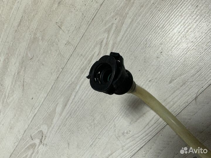 Вентиляционная труба абсорбера для BMW F20