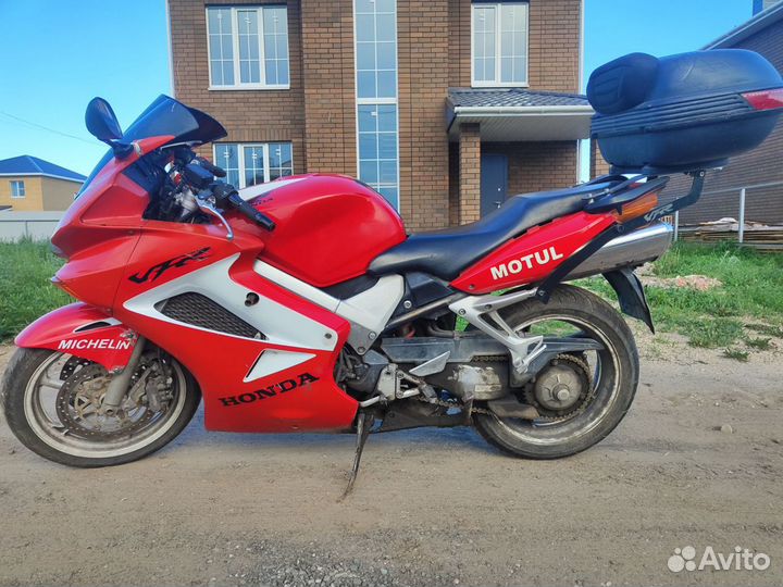 Honda vfr800