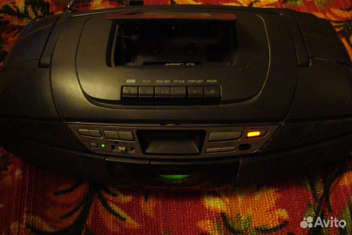 Продам музыкальный центр