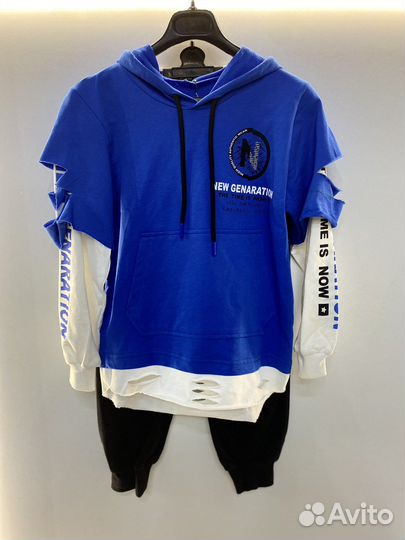 Спортивный костюм