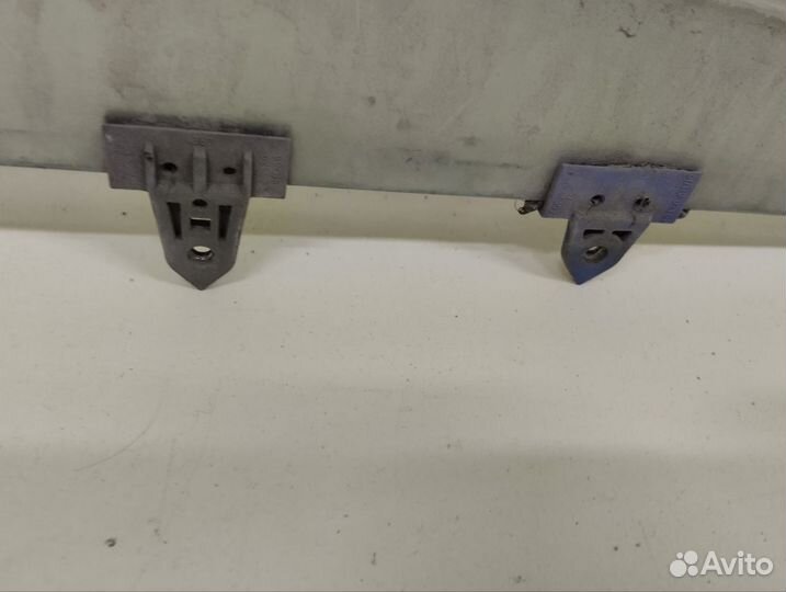 Стекло двери передней правой Nissan Almera N16 200