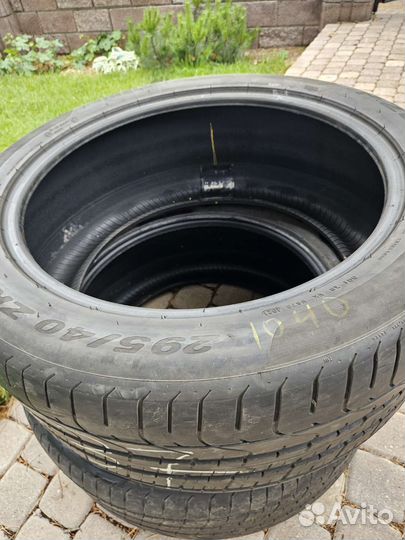 Pirelli P Zero 295/40 R21 111Y
