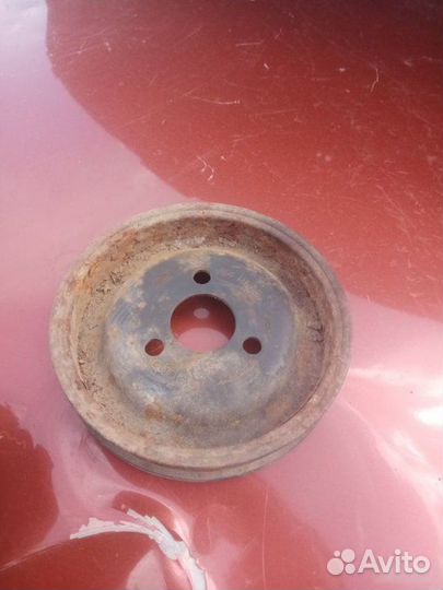 Шкив насоса гур Volkswagen Passat B5 1999