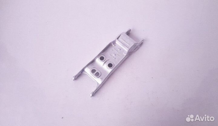 Рычаг задний Volvo 960 нижний левый 1990-1998