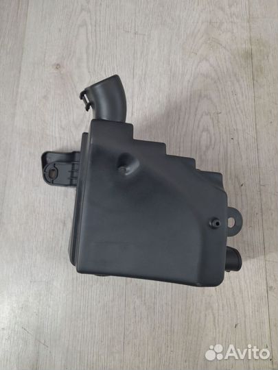 Корпус блока предохранителей реле Renault duster