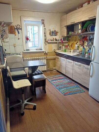 Дом 180 м² на участке 8 сот.