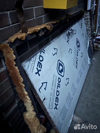 Металлическая дверь бу