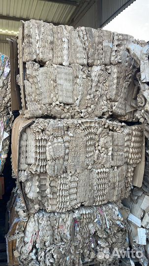 Прием картона макулатуры бумаги архивов