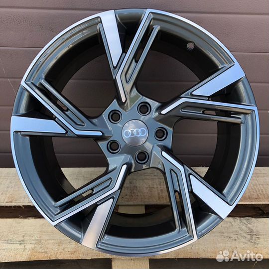 Replica A240T 8.0x18/5x112 D66.45 ET35 GMF