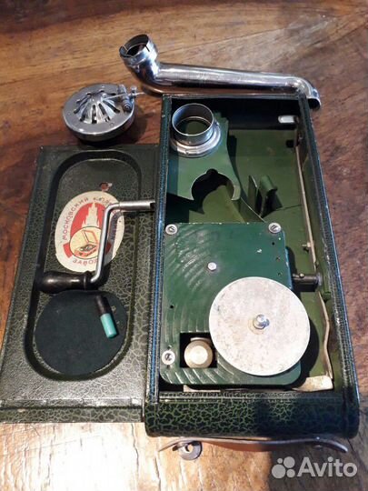 Патефон 30-40 годы
