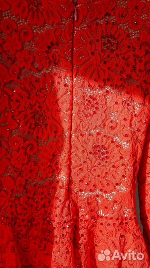 Платье для выступлений по фигурному катанию