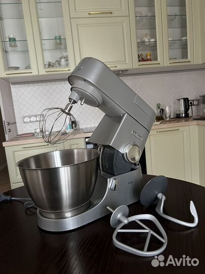 Кухонный комбайн (миксер) kenwood kvc 3100