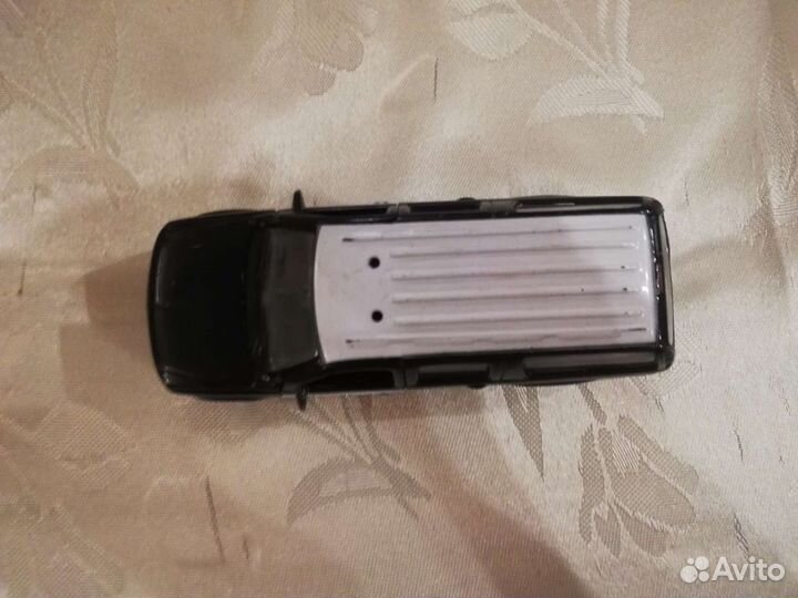 Машинка welly