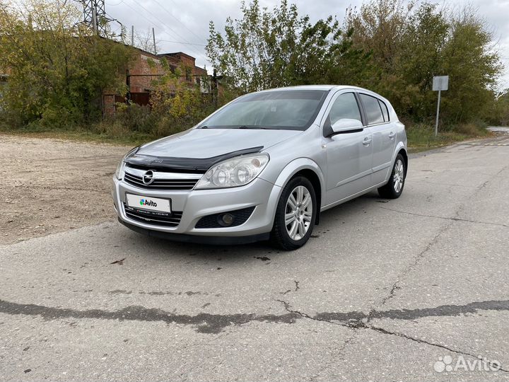 Opel Astra 1.6 МТ, 2008, 195 000 км