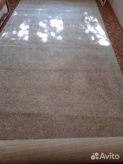 Палас новый