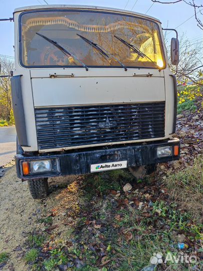 Самосвал 50 м³ МАЗ 35551, 1989