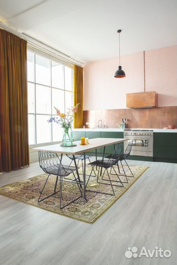 Ламинат SPC Quick-Step Vinyl SPC Дуб светлый