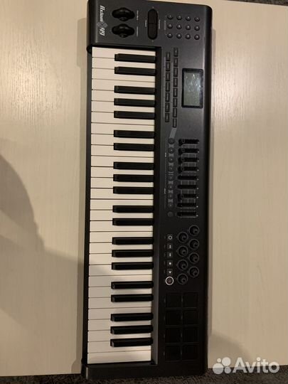M audio axiom 49