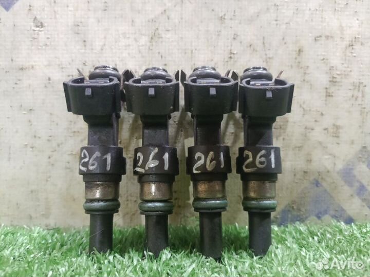 Форсунка Nissan Note хэтчбек 1.6 HR16 2007