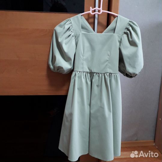 Платье для девочки 140 см