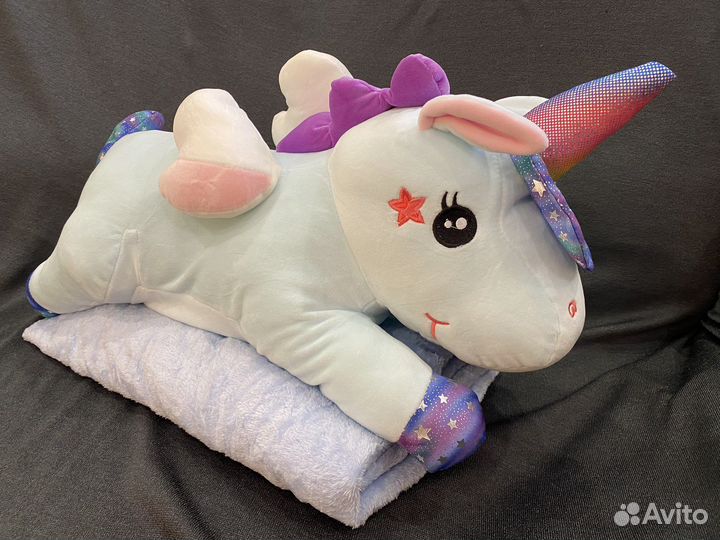 Единорог с пледом