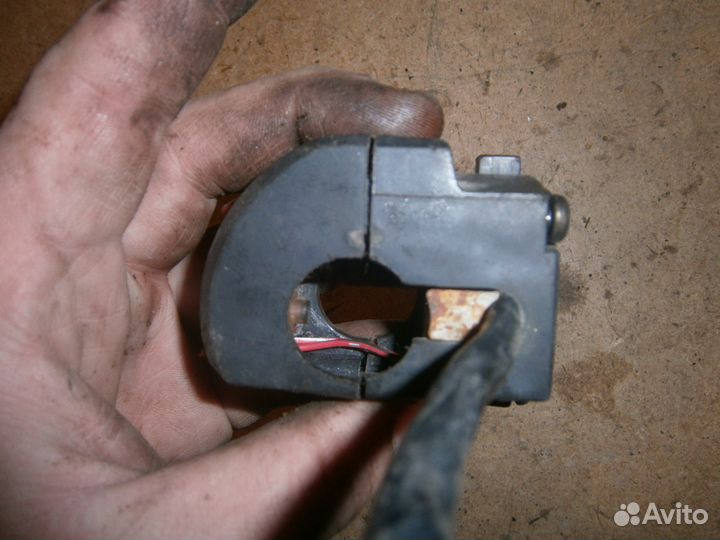 Ducati M696 Monster правый пульт