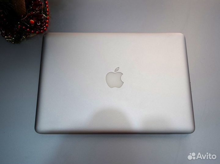 MacBook Pro 13 (SSD 256 Гб, 16 Гб, HDD 500 Гб)