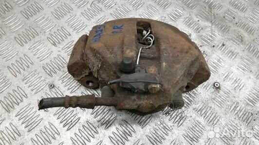 Суппорт тормозной передний правый volkswagen LT 2