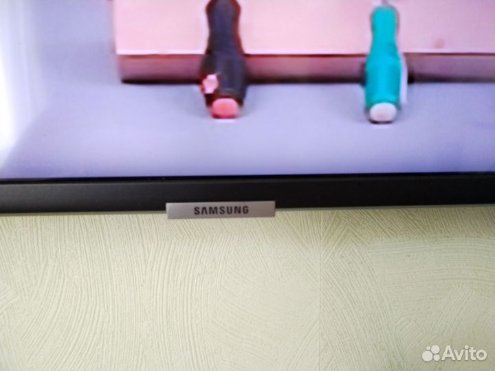 Телевизор samsung SMART tv 43